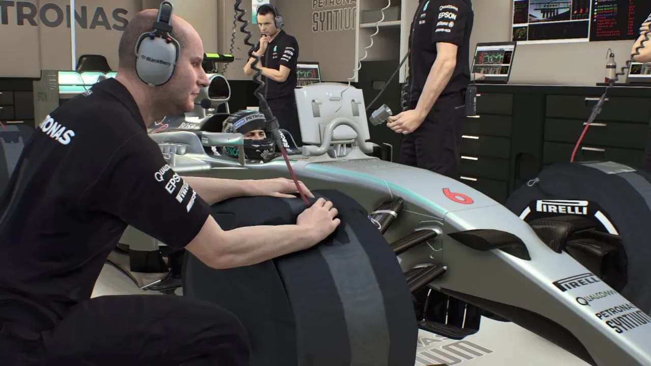 F1 2015 — скриншот 11