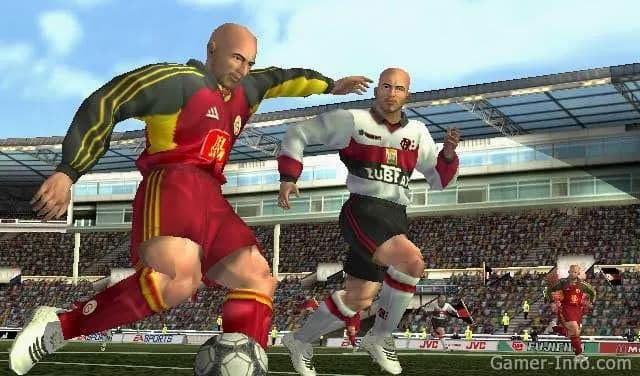 FIFA Football 2002 — скриншот 3
