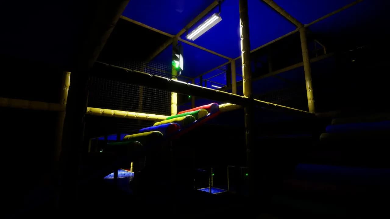 Backrooms: Escape Together — скриншот 12