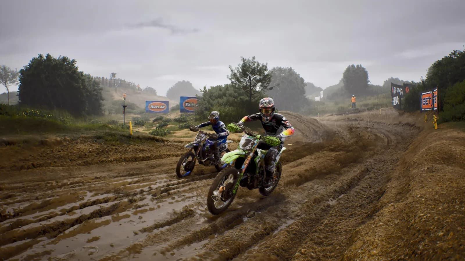 MXGP 26 - The Official Game — скриншот 2