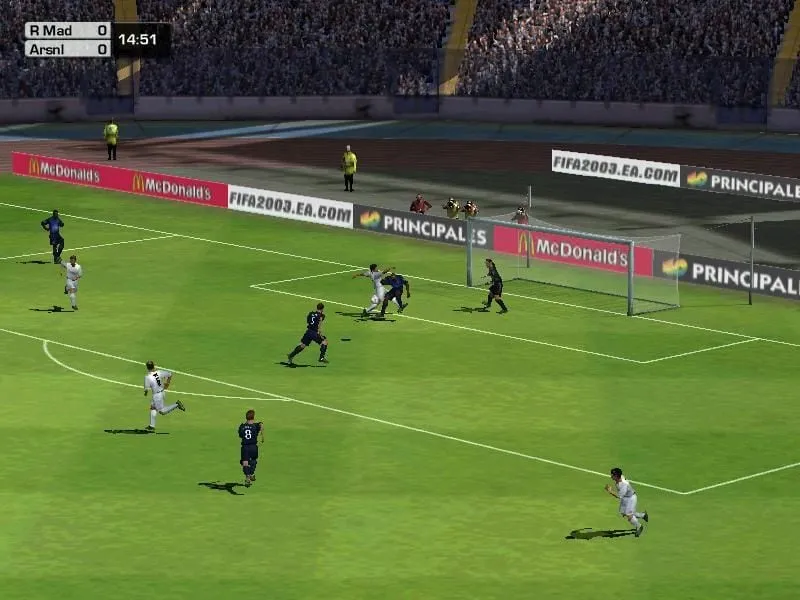 FIFA Football 2003 — скриншот 1